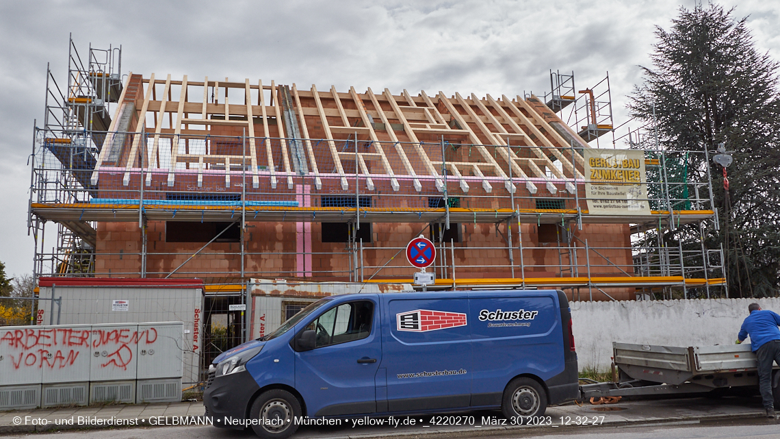 31.03.2023 - Baustelle zu einem Mehrfamilienhaus in der Niederalmstraße 16
